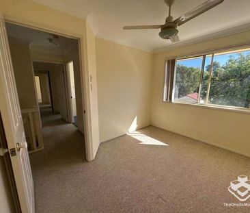 Beautiful 3 bedroom and 2 bathroom townhouse - Photo 6