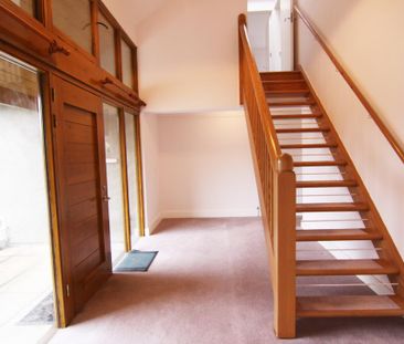 5 bedroom detached house to rent - Photo 1