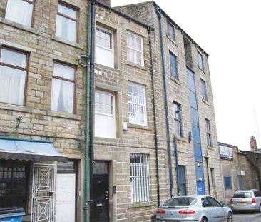 St James Square, Bacup, Rossendale, OL13 - Photo 4