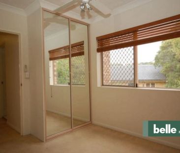 Elevated Two-Bedroom Apartment with Breezes & Convenience - Photo 5