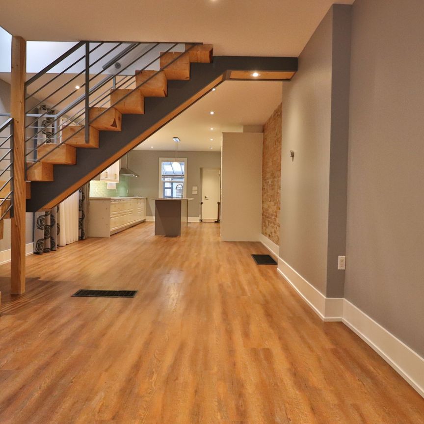 For Lease - 803 Lansdowne Avenue Unit# Main, Toronto, Ontario - Photo 1