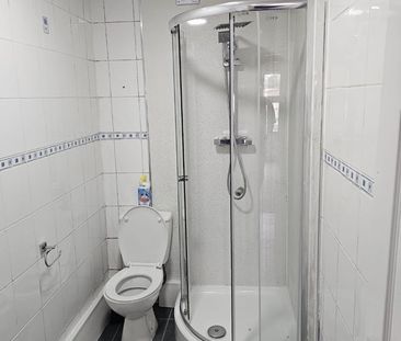 Studio Flat, Lee High Road, SE13 - Photo 6