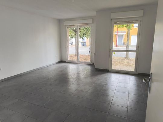 Location Appartement 3 pièces 63m² FROUZINS 31270 - Photo 1