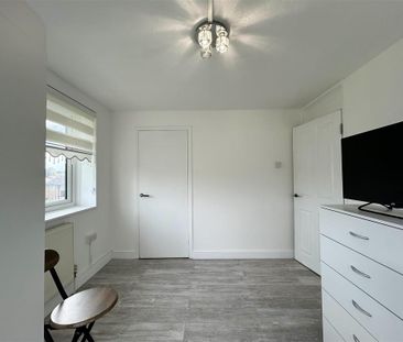 2 bedroom maisonette to rent - Photo 1