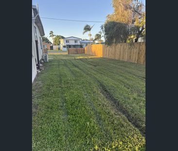 Charming Home with Renovated Bathroom and Huge Block - Photo 4