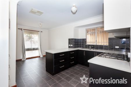 11 Winnunga Place, Armadale WA 6112 - Photo 5