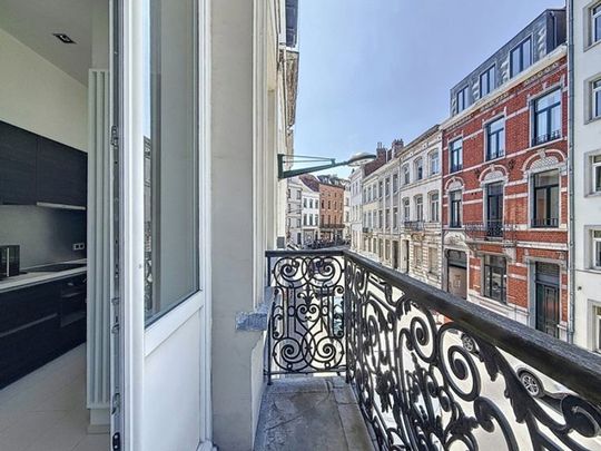Appartement te huur - Photo 1