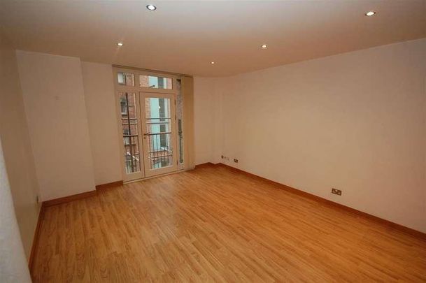 East Float Quay Dock Road Birkenhead, CH41 - Photo 1