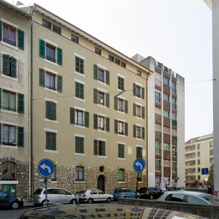 Bel appartement en duplex de 6 pièces au 5ème étage - Photo 1