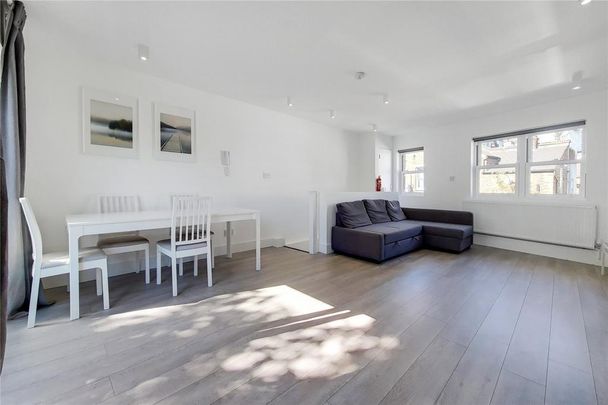 4 bedroom house to rent - Photo 1