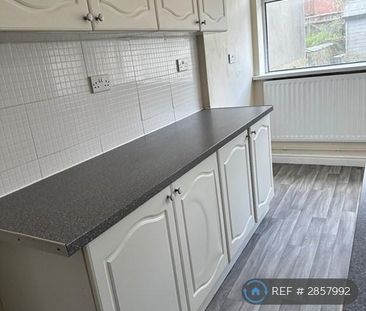 2 bedroom terraced house to rent - Photo 6