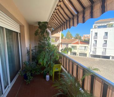 GRAND T3 SECTEUR GARE AVEC GARAGE - Photo 4