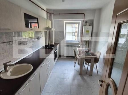 Apartament 2 camere, 70 mp, parcare, zona Calea Severinului - Fotografie 3