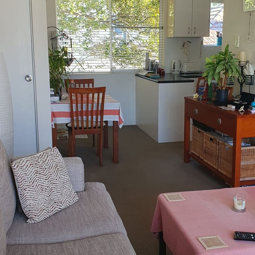 Dulwich Hill - Photo 1