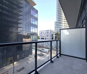 For Lease - 38 Annie Craig Drive Unit# 409, Toronto, Ontario - Photo 5