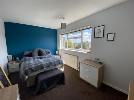 2 bedroom semi-detached house to rent - Photo 4