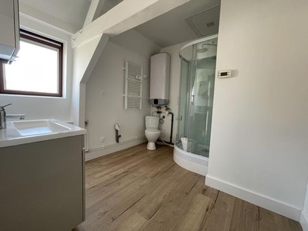 Location Appartement 2 pièces 48m² - Photo 4