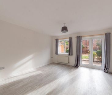 2 bedroom terraced house to rent - Photo 1