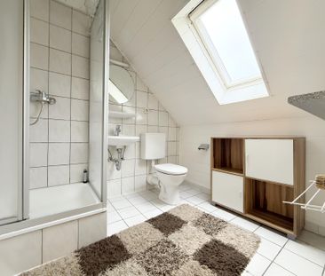 MÖBLIERTE 4-ZIMMERWOHNUNG IN ALTBAU ZU MIETEN! - Foto 3