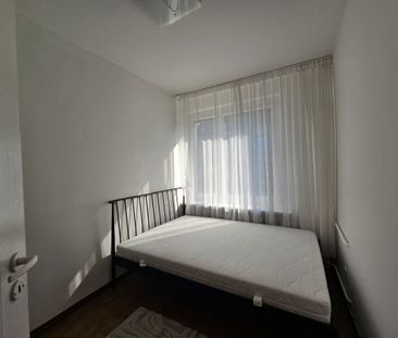 Komfortowe 2 pokoje w sercu miasta | klimatyzacja 35.46 m² - Photo 2
