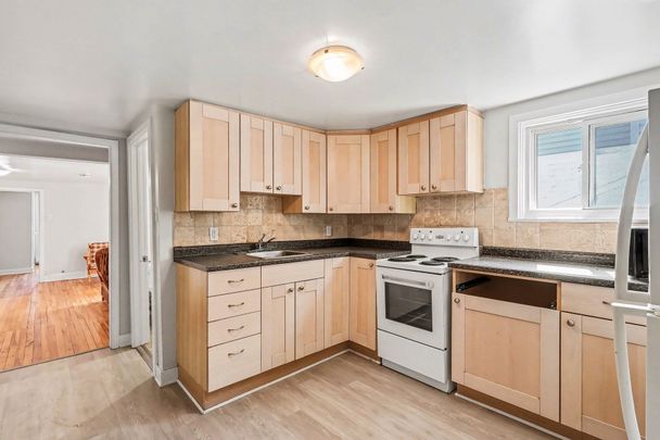 For Lease - 64 COBOURG Street Unit# 2, Lower Town - Sandy Hill, Ontario - Photo 1