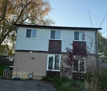 For Lease - 5 Herron Place Unit# Upper Leave 1/2nd Floor, Brampton,... - Photo 5