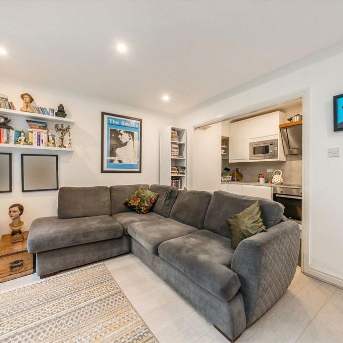 1 bedroom flat to rent - Photo 1