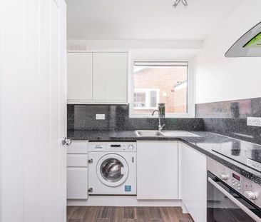Studio to rent - Photo 5