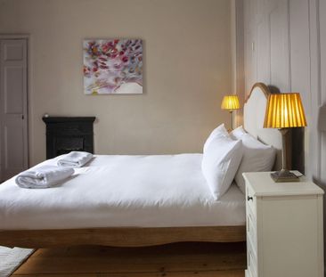 4 bedroom semi-detached house to rent - Photo 6