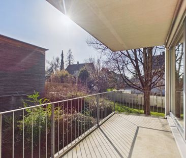 Sanierte 4-Zimmer-Eckwohnung mit südseitiger Terrasse & verglaster ... - Photo 3