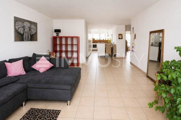 3.5 Zimmer, 90 m², 1. Stock - Photo 1