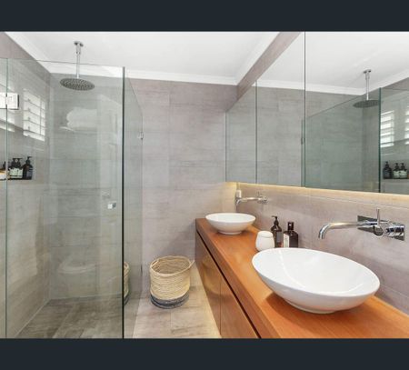 2/37 Havenview Road, Terrigal, NSW 2260 - Photo 5