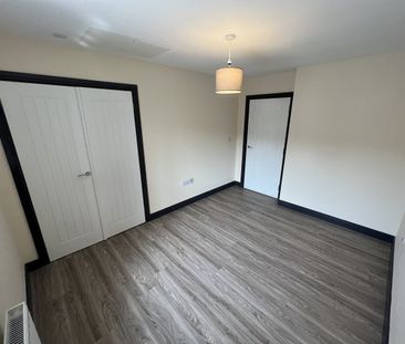 1 Bed Flat, Burgess Road, LE2 - Photo 2