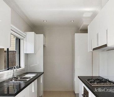 2/150 Woods Street, Newport VIC 3015 - House For Rent | Domain - Photo 1