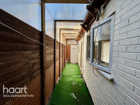 3 bedroom terraced house to rent - Photo 2