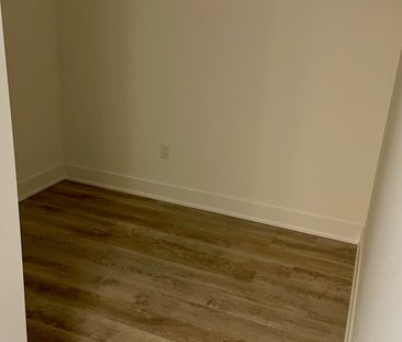 For Lease - 185 Deerfield Road Unit# 706, Newmarket, Ontario - Photo 4