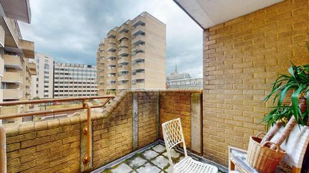 4 bedroom flat to rent - Photo 3