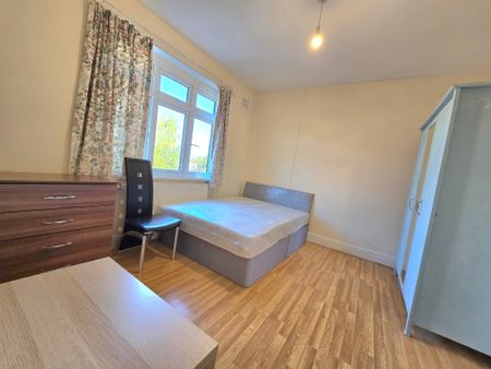 TWO BEDROOM FLAT TO RENT DALLAS ROAD HENDON NW4 - Photo 4