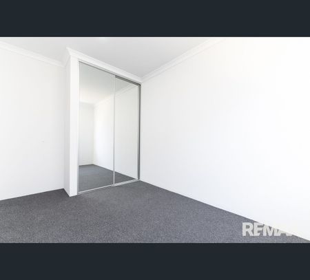 66 Edenvale Drive, Hilbert, WA 6112 - Photo 3
