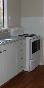 Family Home Located in a Family Street - Photo 3