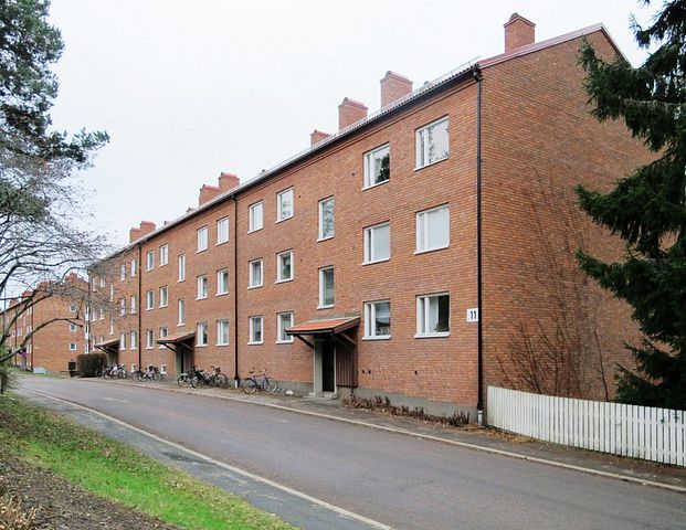 Polhemsvägen 17 - Photo 1