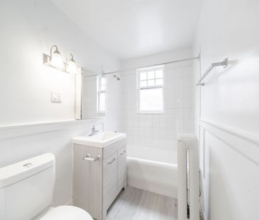 For Lease - 6 Kingston Road Unit# 30, Toronto, Ontario - Photo 3