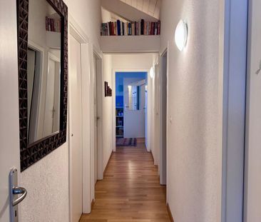 UNIQUE – Beautiful and spacious 5-room apartment with terrace in Pâ... - Foto 1