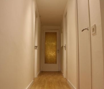 Large room in Roger de Flor street - Photo 1