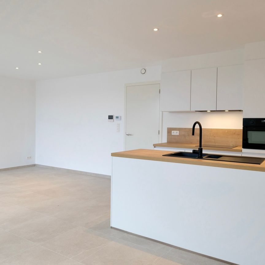 Nieuwbouwappartement nabij centrum van Sint-Niklaas - Photo 1