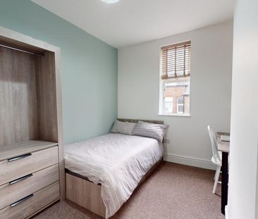 6 bedroom house to rent - Photo 4