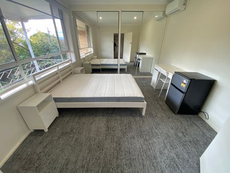 Glen Waverley - Photo 3