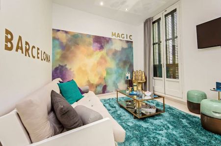 Carrer de Sants, Barcelona, Catalonia 08014 - Photo 2