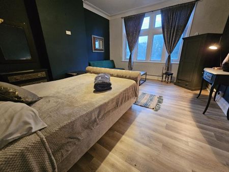 4 bedroom house to rent - Photo 2