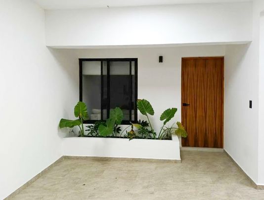Casa en Renta Francisco de Montejo AMUEBLADA con paneles solares| BBC | - Photo 1